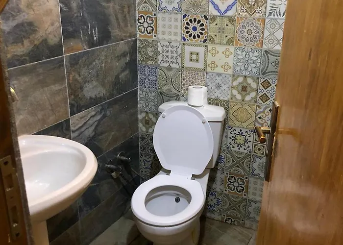 Guest house زقاق Camp *