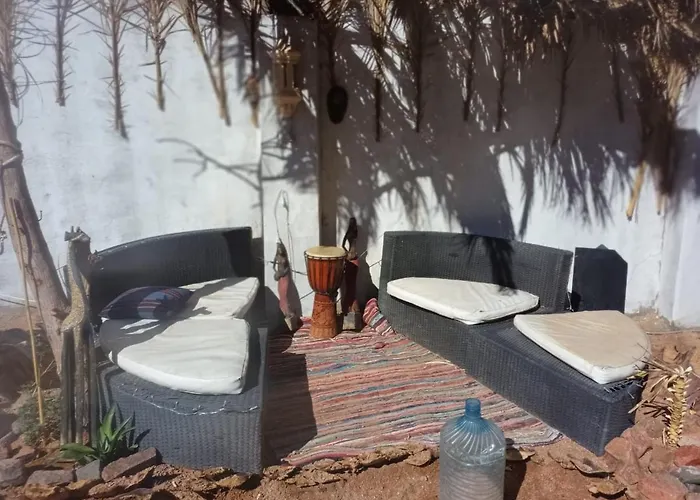 زقاق Camp *