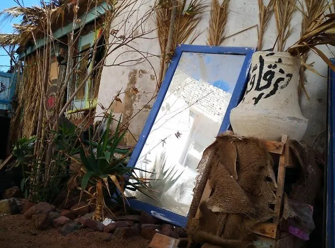 زقاق Camp Guest house
